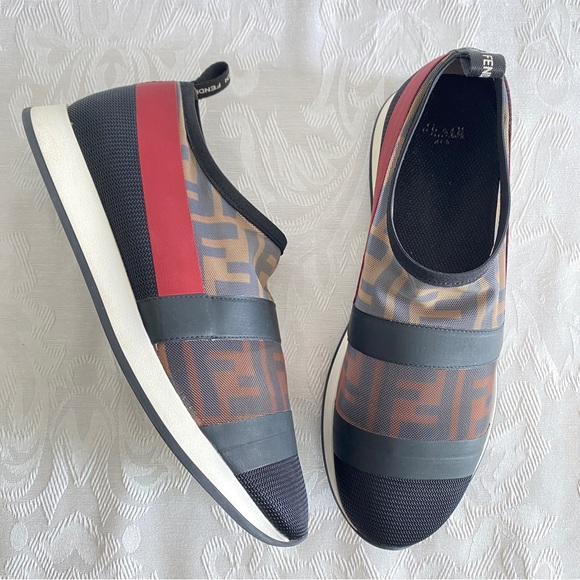 FENDI Technical Mesh Logo Sneakers - Picture 12 of 16